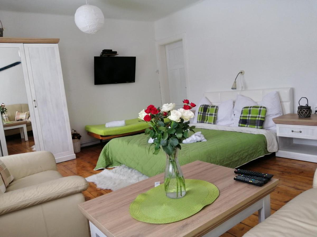 Apartment Patrick Harrachov Esterno foto